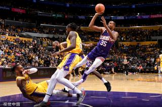 因感到疲惫 因感到疲惫